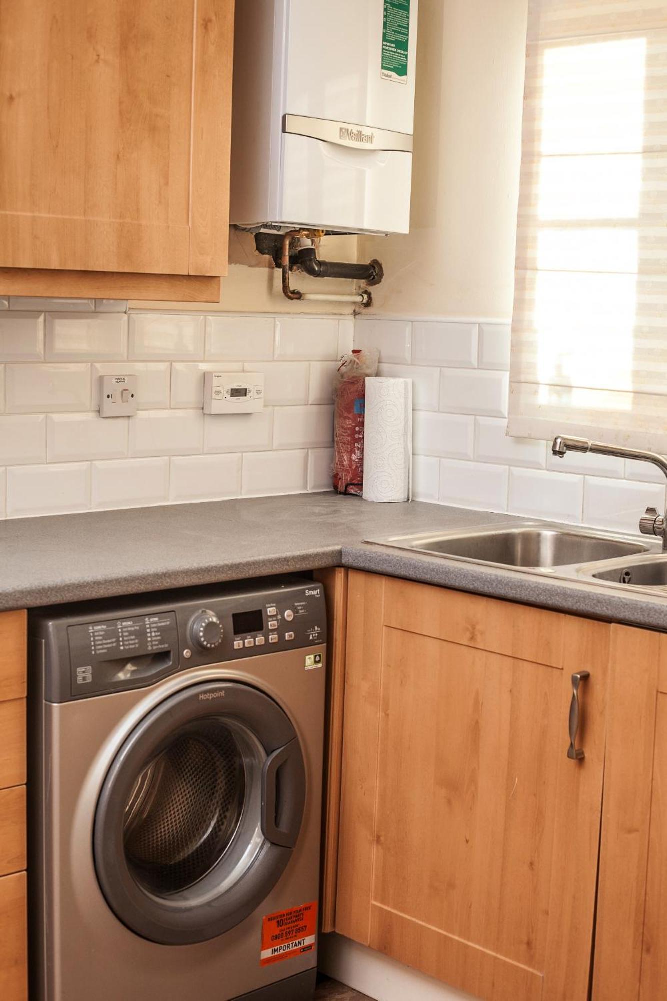 Avril Warwickshire Holiday home Nuneaton